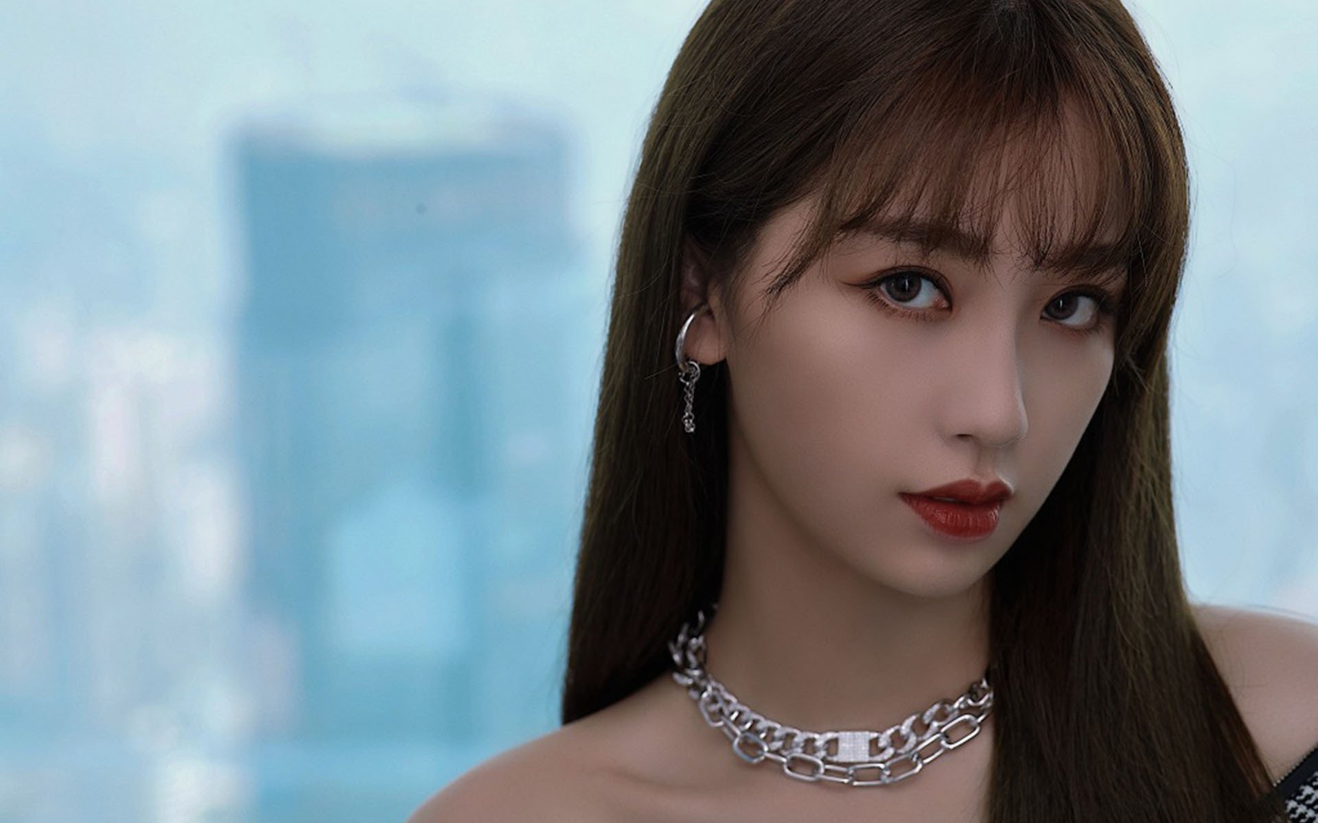 切尔西前场站位灵活增强进攻宽度，切尔西右前卫